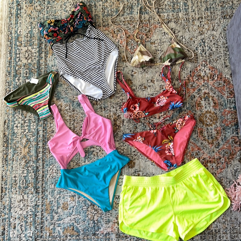 Bathing suit bundle/ lot